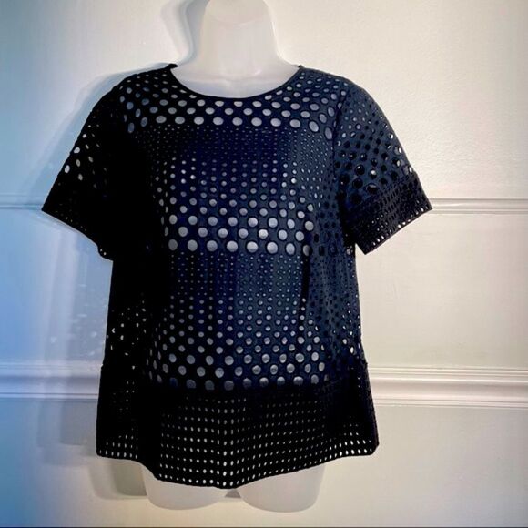 Eyelet Embroided Top -Short Sleeve - Black - Size Small - Picture 1 of 5